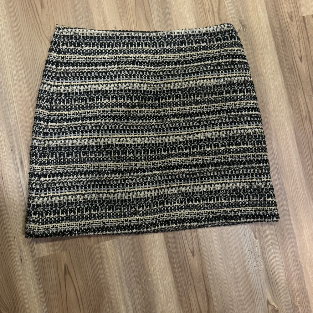 Loft sparkly tweed skirt. Worn once.